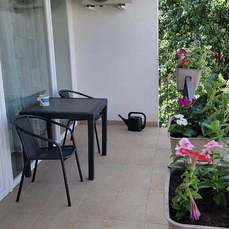 Moonshine Szeged Apartment ภายนอก รูปภาพ